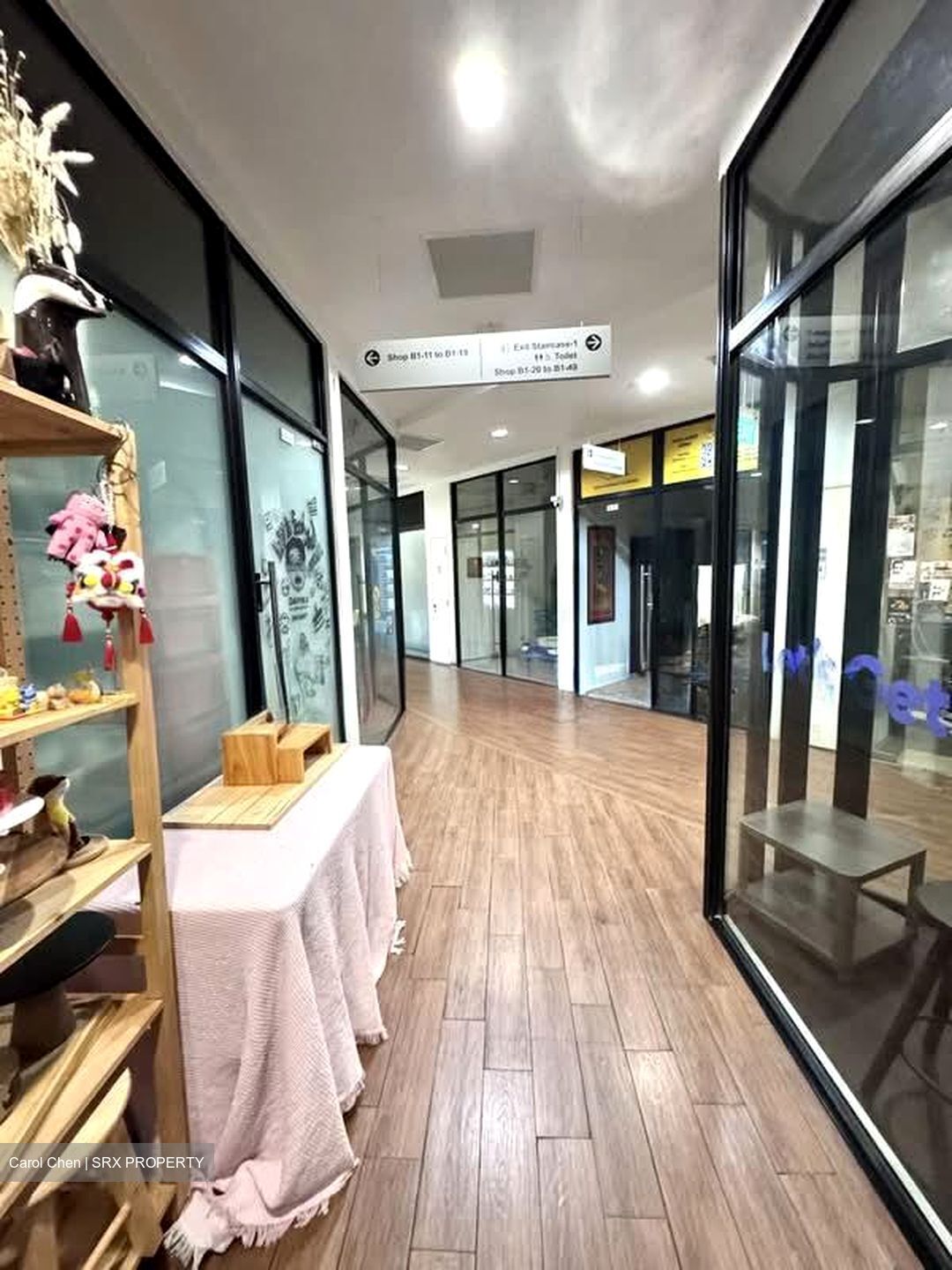 Viva Vista (D5), Retail #568720781